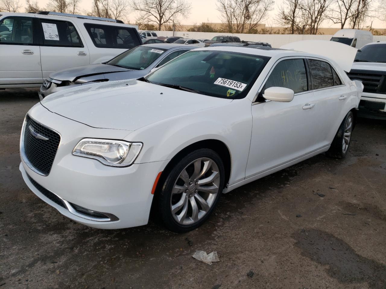 2019 CHRYSLER 300 TOURING