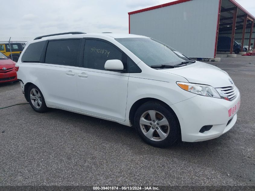 2017 TOYOTA SIENNA LE 8 PASSENGER