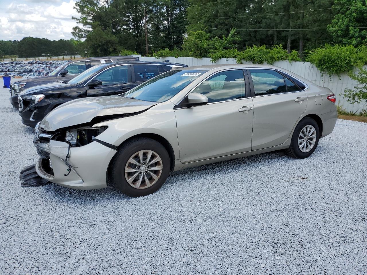 2016 TOYOTA CAMRY LE