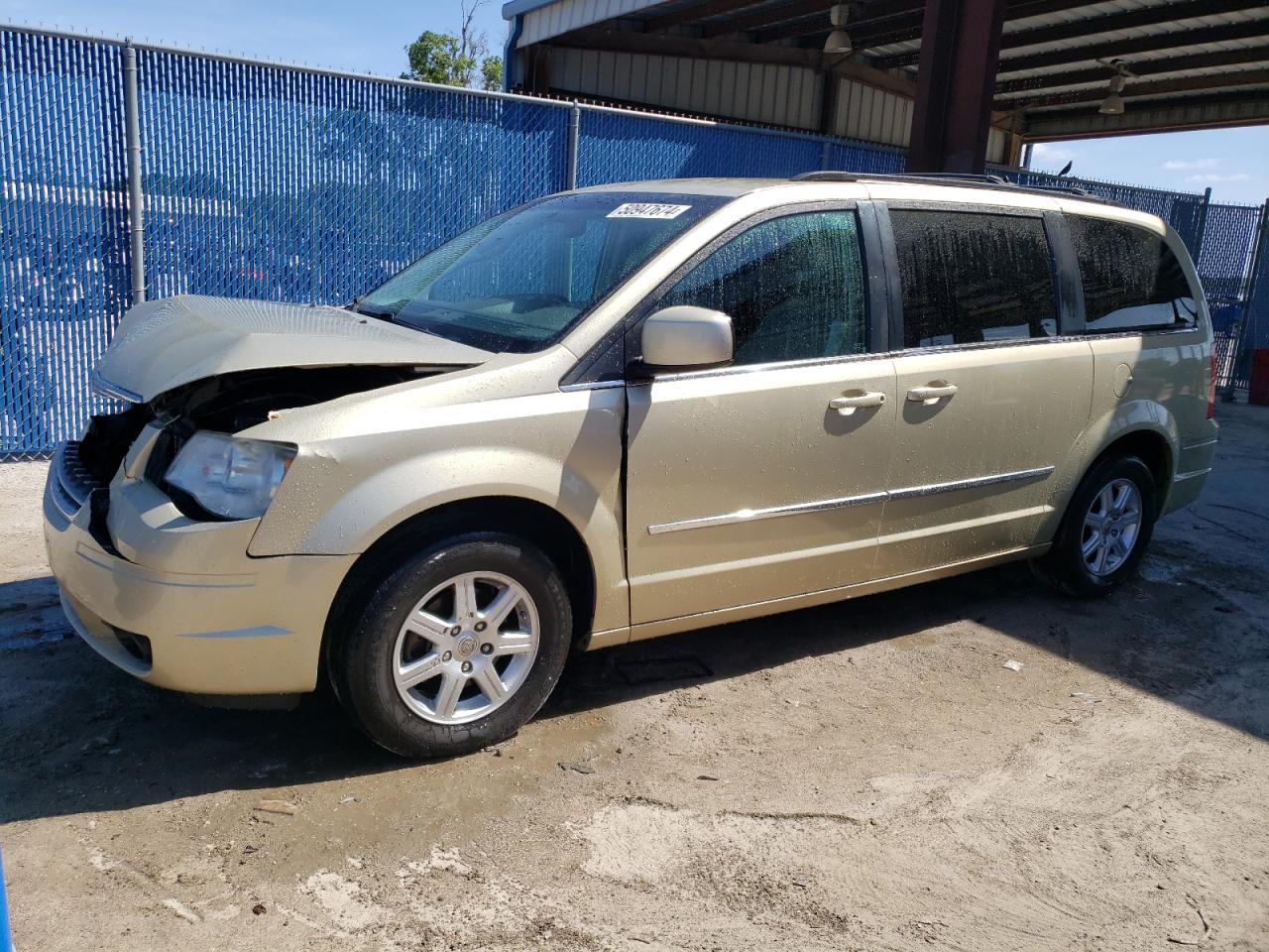 2010 CHRYSLER TOWN & COUNTRY TOURING PLUS