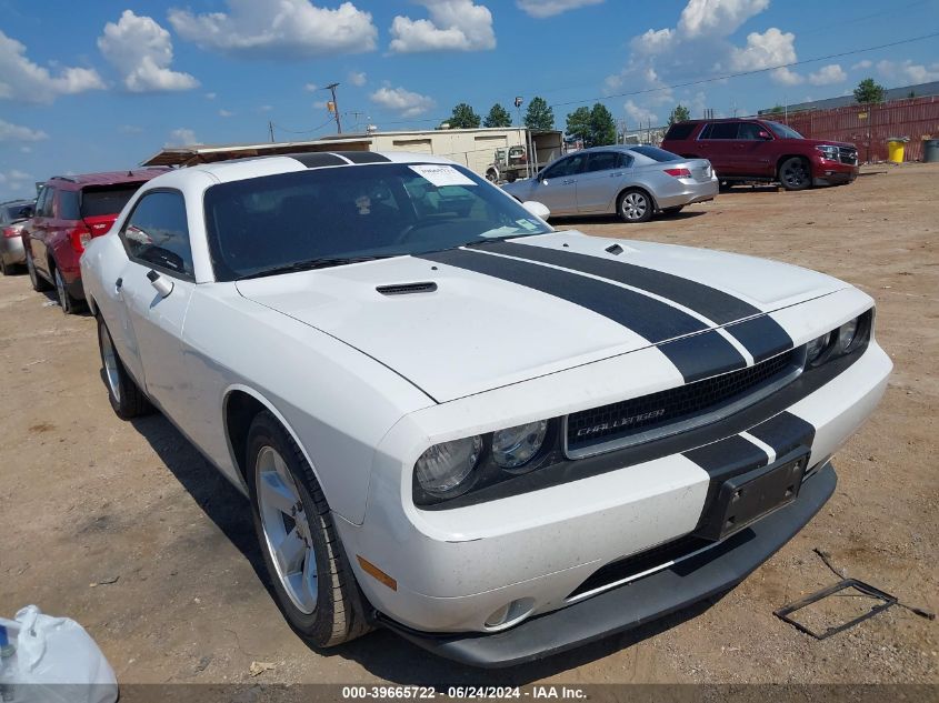 2013 DODGE CHALLENGER SXT PLUS