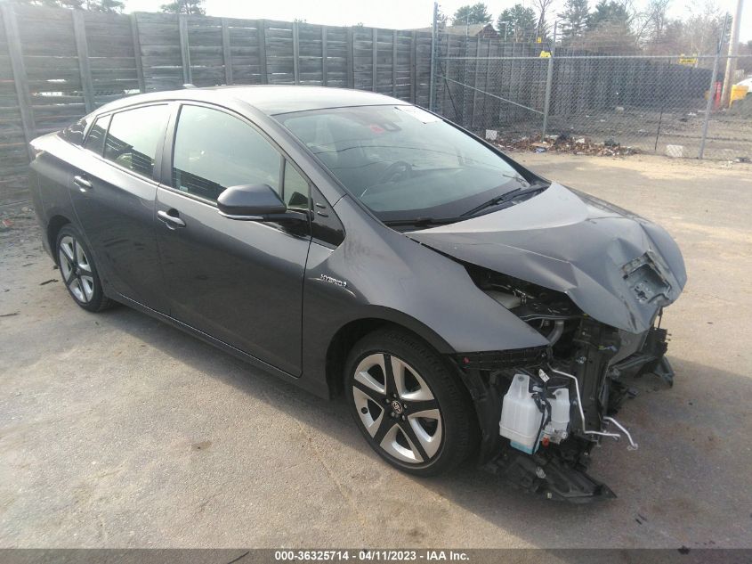 2016 TOYOTA PRIUS FOUR TOURING