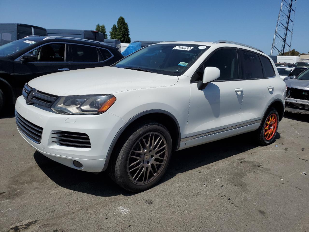 2014 VOLKSWAGEN TOUAREG V6 TDI