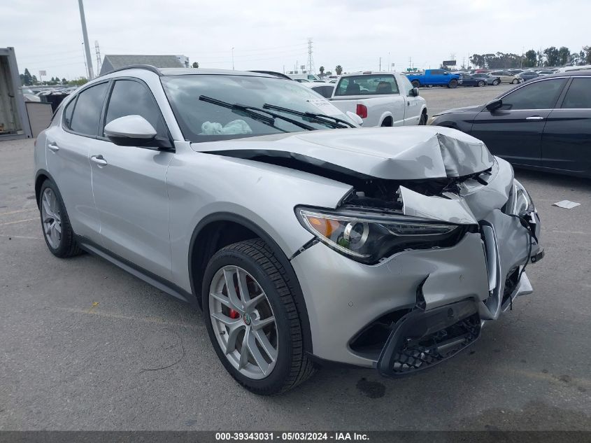 2018 ALFA ROMEO STELVIO TI SPORT AWD