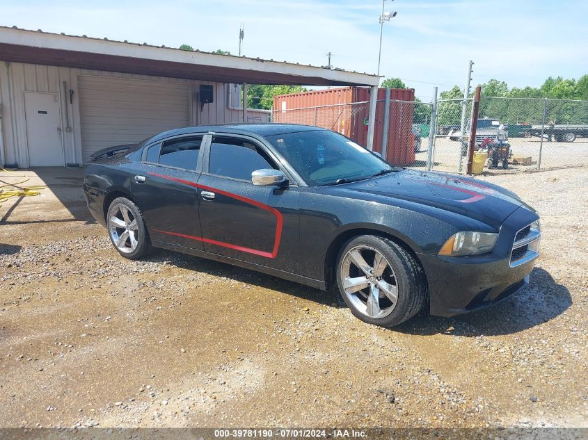 2012 DODGE CHARGER SE