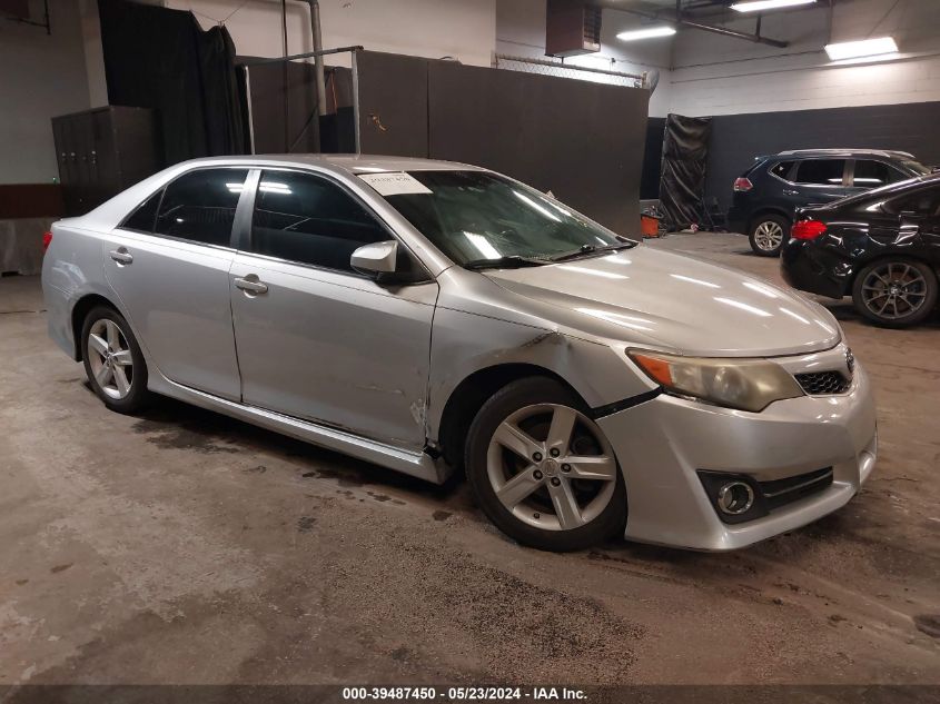 2013 TOYOTA CAMRY SE