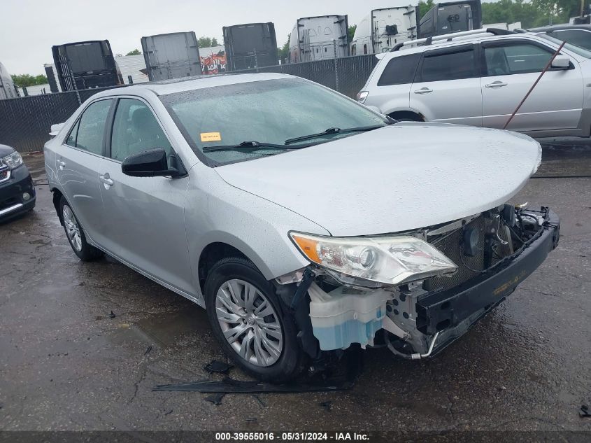 2014 TOYOTA CAMRY LE