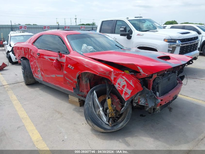 2016 DODGE CHALLENGER SRT 392