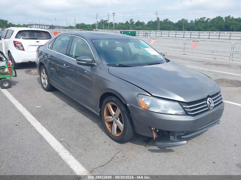 2013 VOLKSWAGEN PASSAT 2.5L SE