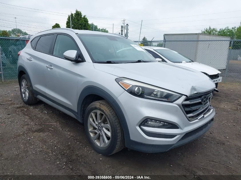 2017 HYUNDAI TUCSON SE