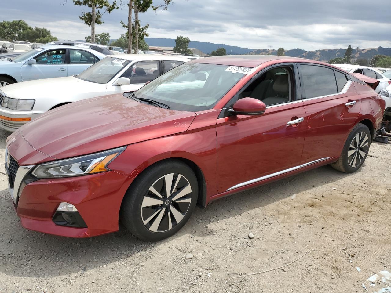 2019 NISSAN ALTIMA SV