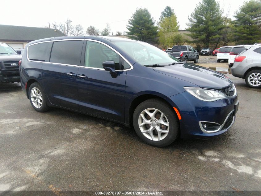 2018 CHRYSLER PACIFICA TOURING PLUS