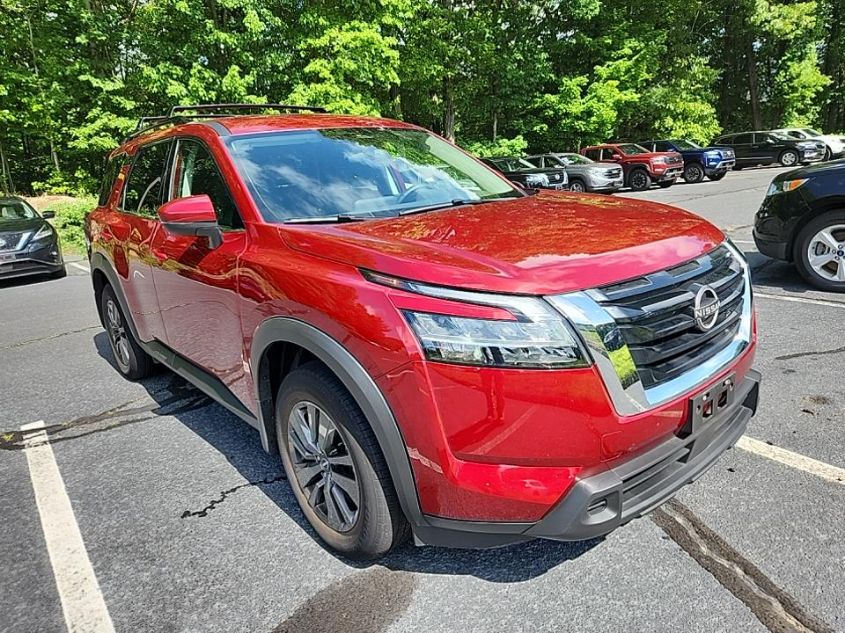 2022 NISSAN PATHFINDER SV