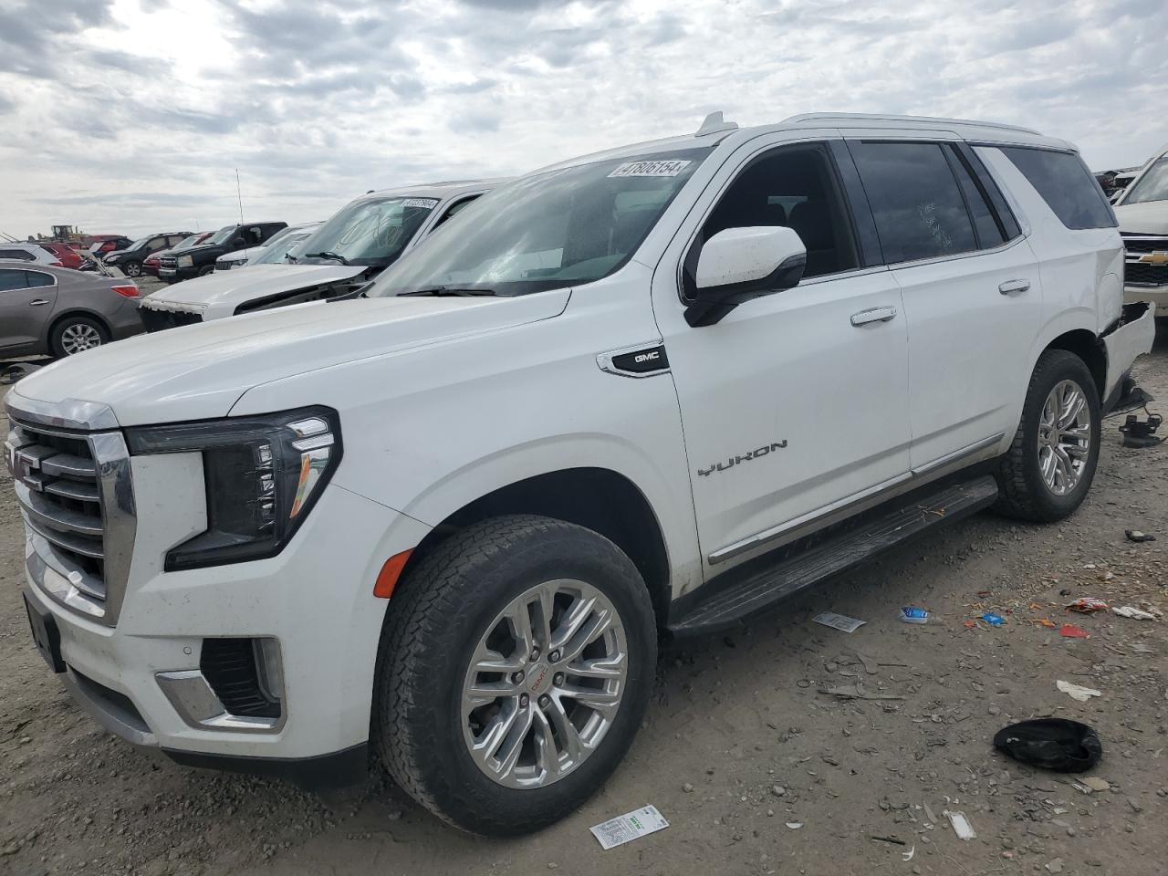 2021 GMC YUKON SLT