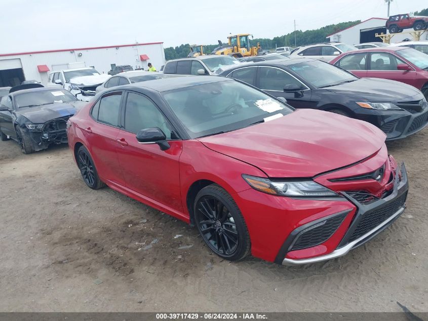 2024 TOYOTA CAMRY XSE