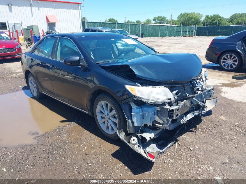 2014 TOYOTA CAMRY XLE