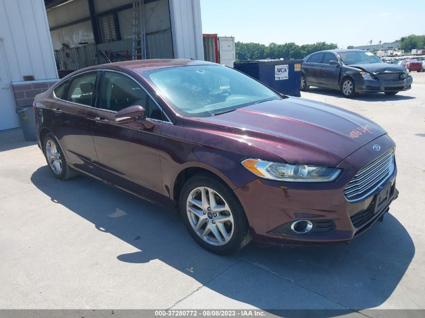 2013 FORD FUSION SE