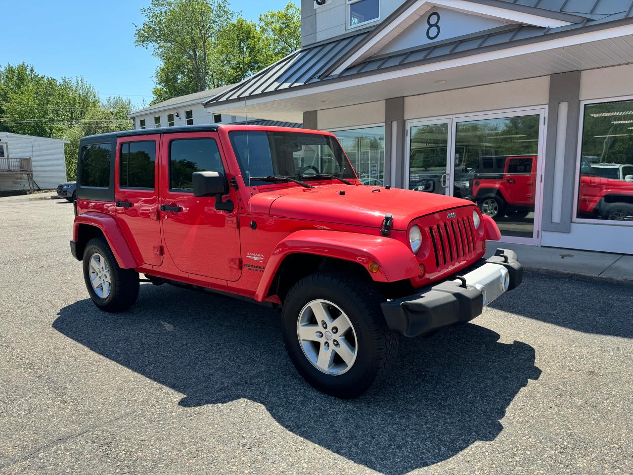 2013 JEEP WRANGLER UNLIMITED SAHARA