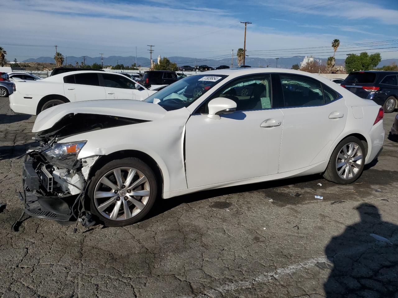 2016 LEXUS IS 200T