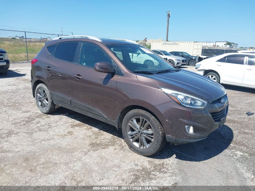 2015 HYUNDAI TUCSON SE