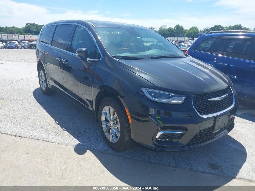 2023 CHRYSLER PACIFICA TOURING L AWD