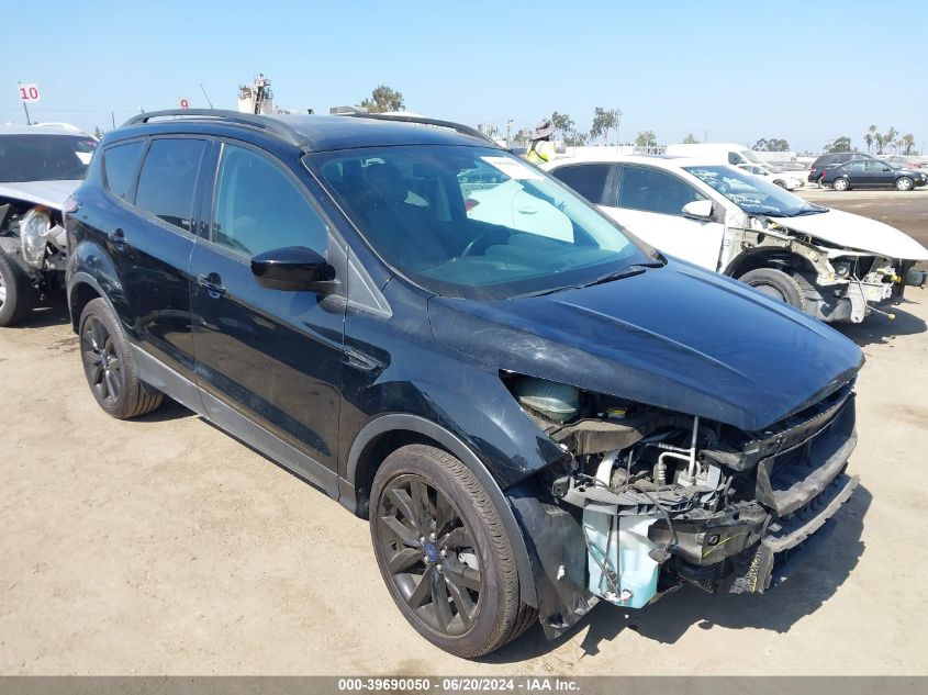 2017 FORD ESCAPE SE