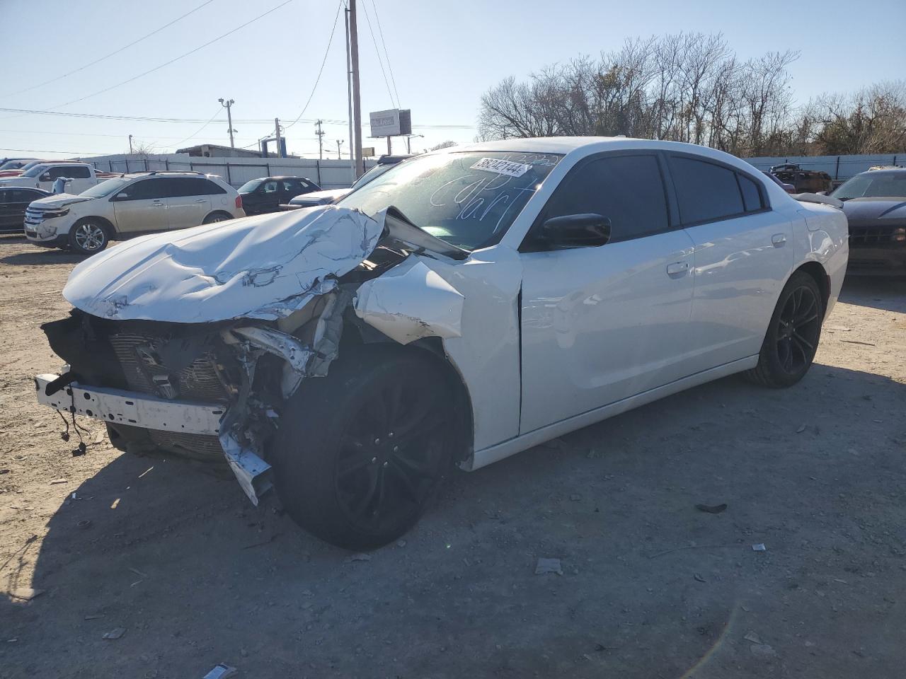 2016 DODGE CHARGER SXT