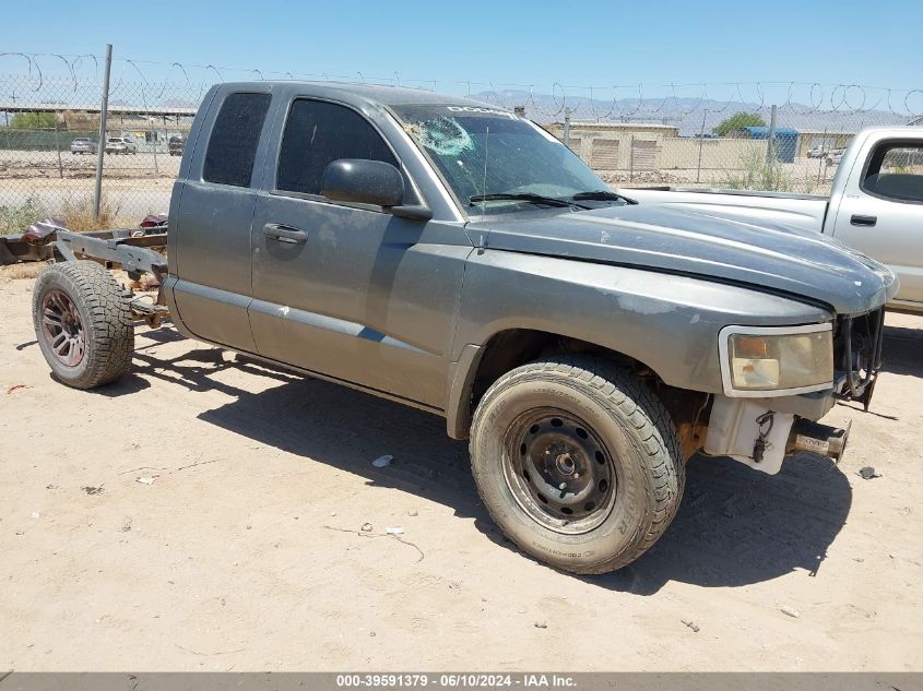 2010 DODGE DAKOTA SXT