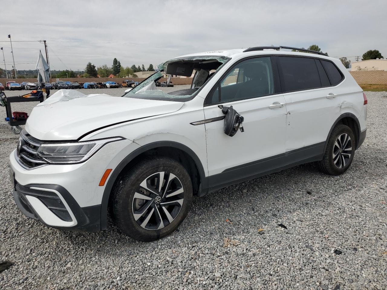 2022 VOLKSWAGEN TIGUAN S