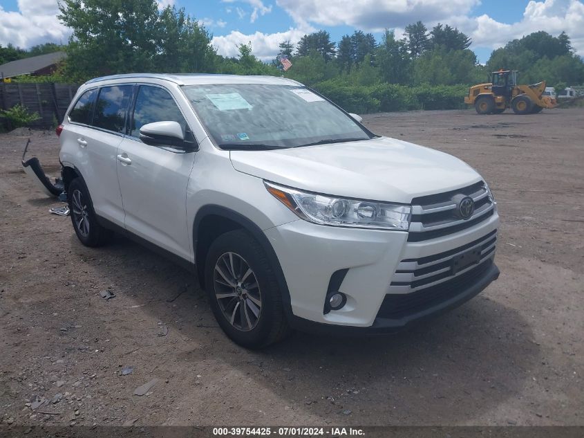 2019 TOYOTA HIGHLANDER XLE