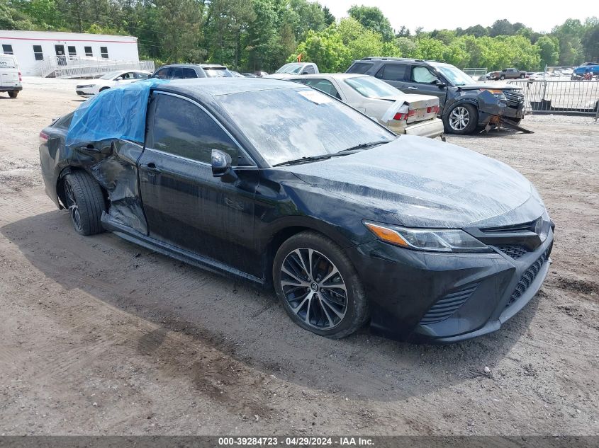 2018 TOYOTA CAMRY SE