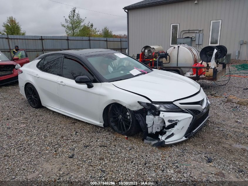 2022 TOYOTA CAMRY XSE AWD