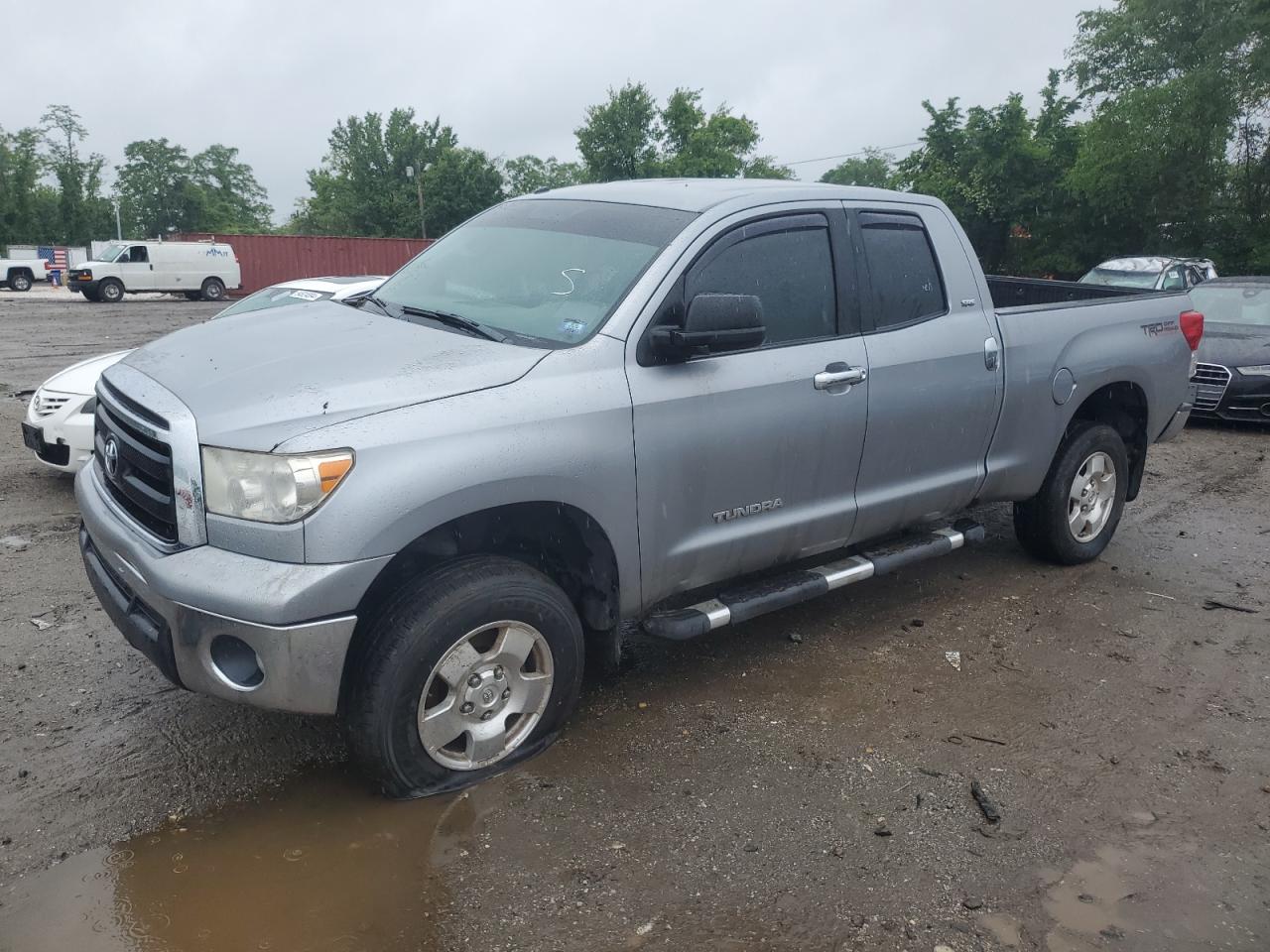 2013 TOYOTA TUNDRA DOUBLE CAB SR5