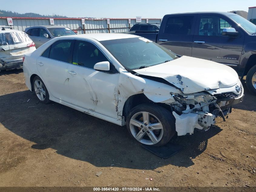 2013 TOYOTA CAMRY SE