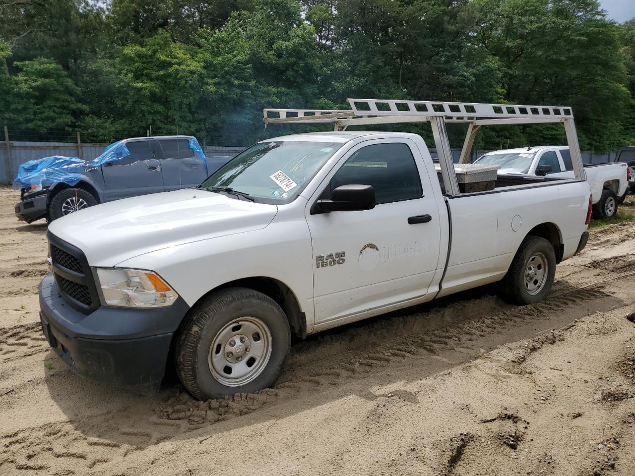 2016 RAM 1500 ST