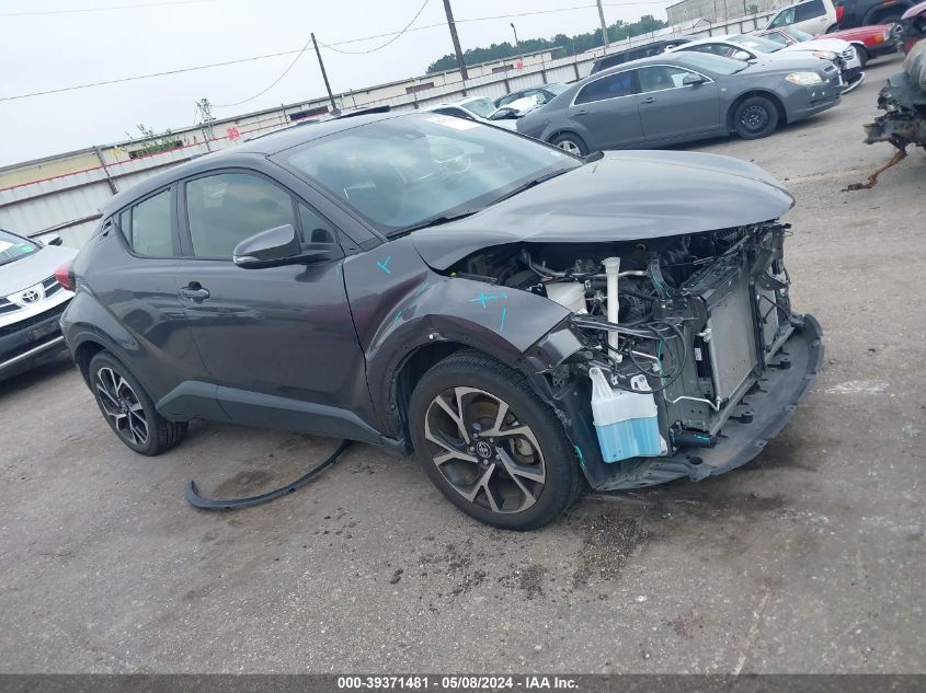 2020 TOYOTA C-HR XLE