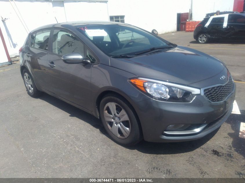 2016 KIA FORTE LX