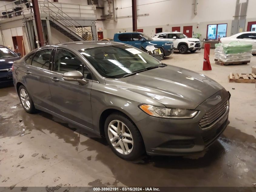 2013 FORD FUSION SE