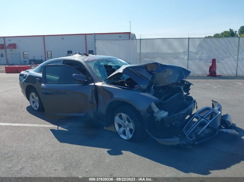 2013 DODGE CHARGER SE