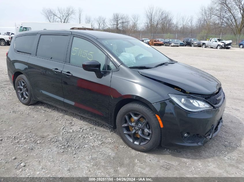 2020 CHRYSLER PACIFICA TOURING