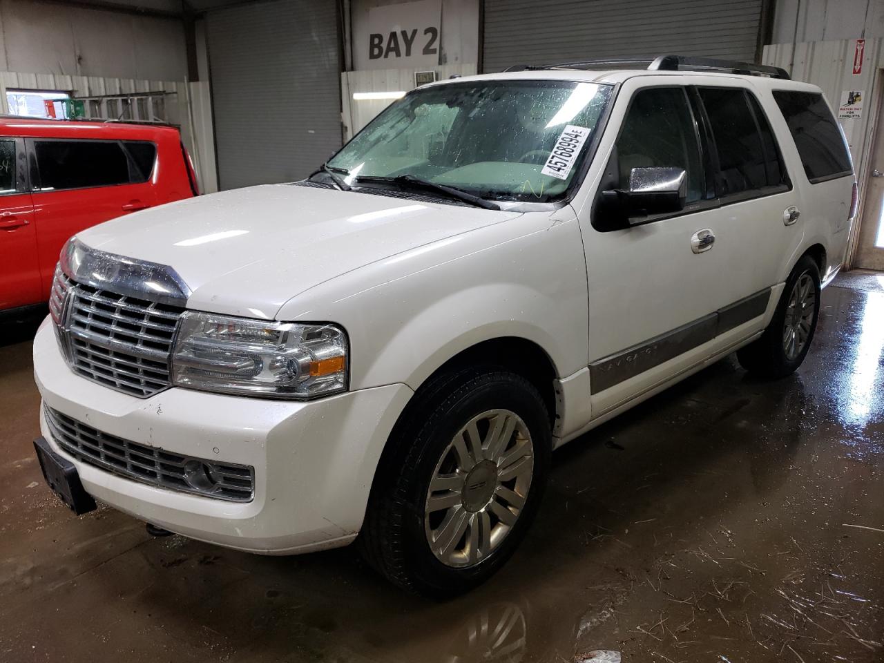 2011 LINCOLN NAVIGATOR