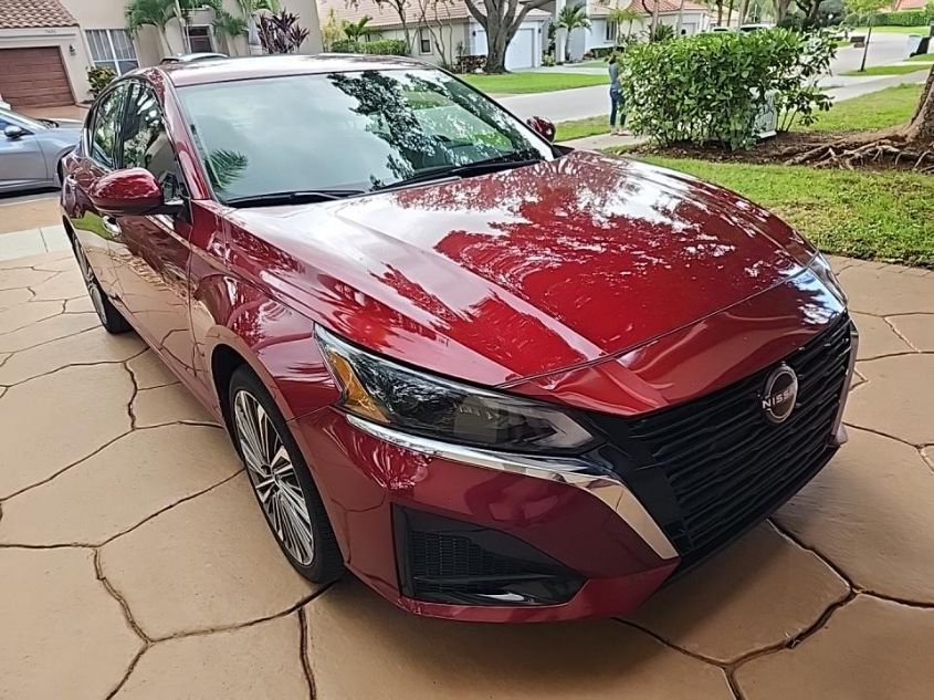 2023 NISSAN ALTIMA SL