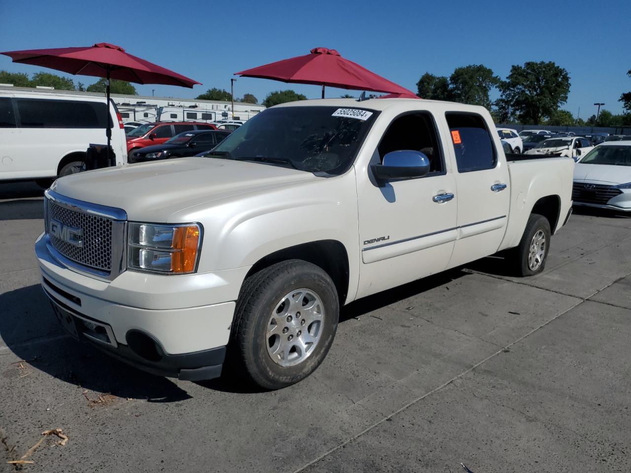 2013 GMC SIERRA C1500 DENALI