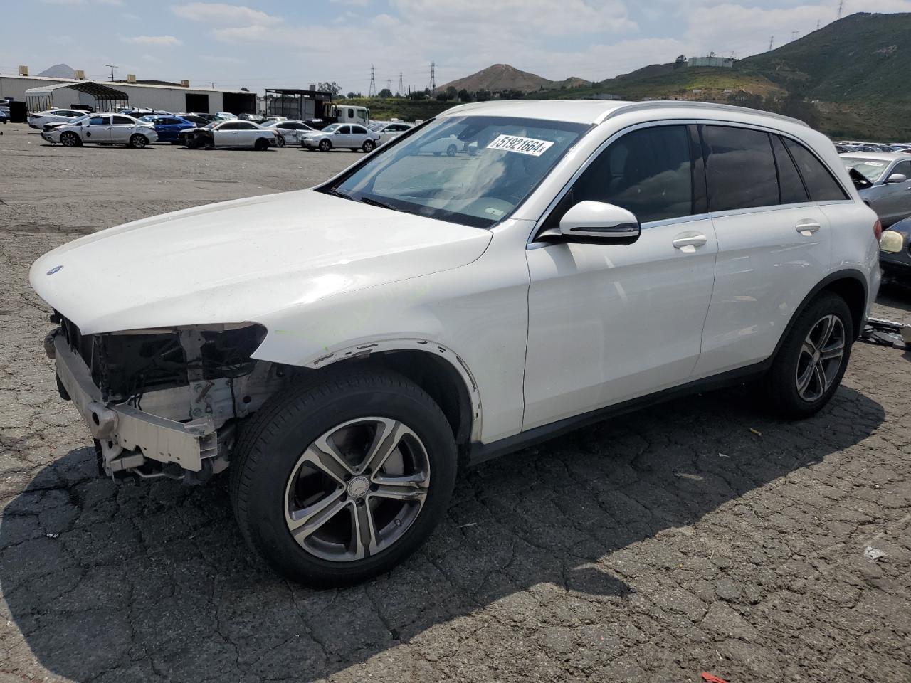 2017 MERCEDES-BENZ GLC 300