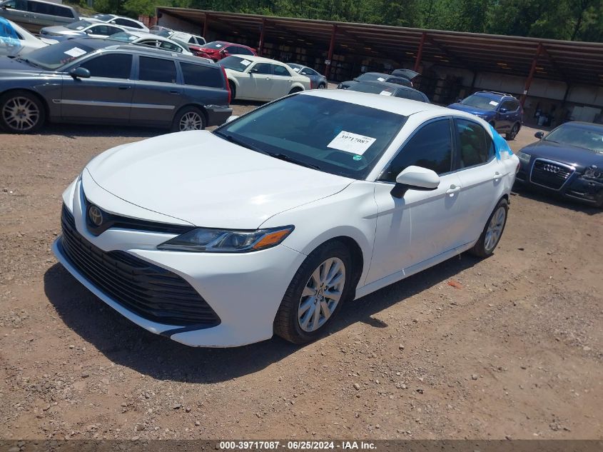 2018 TOYOTA CAMRY LE