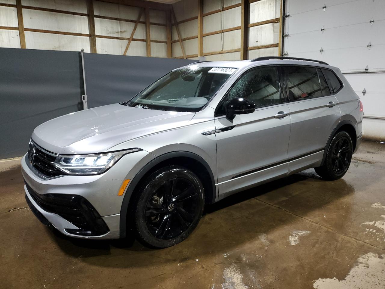 2023 VOLKSWAGEN TIGUAN SE R-LINE BLACK