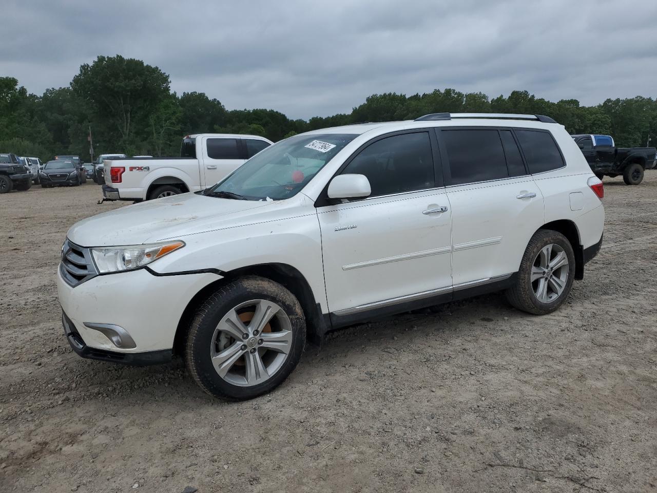 2013 TOYOTA HIGHLANDER LIMITED