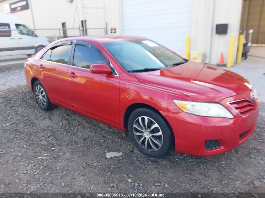 2011 TOYOTA CAMRY LE