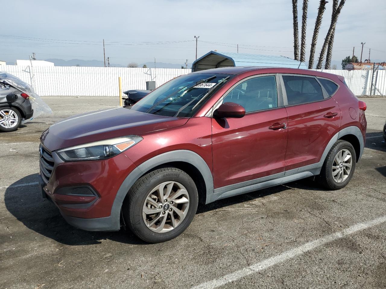 2016 HYUNDAI TUCSON SE