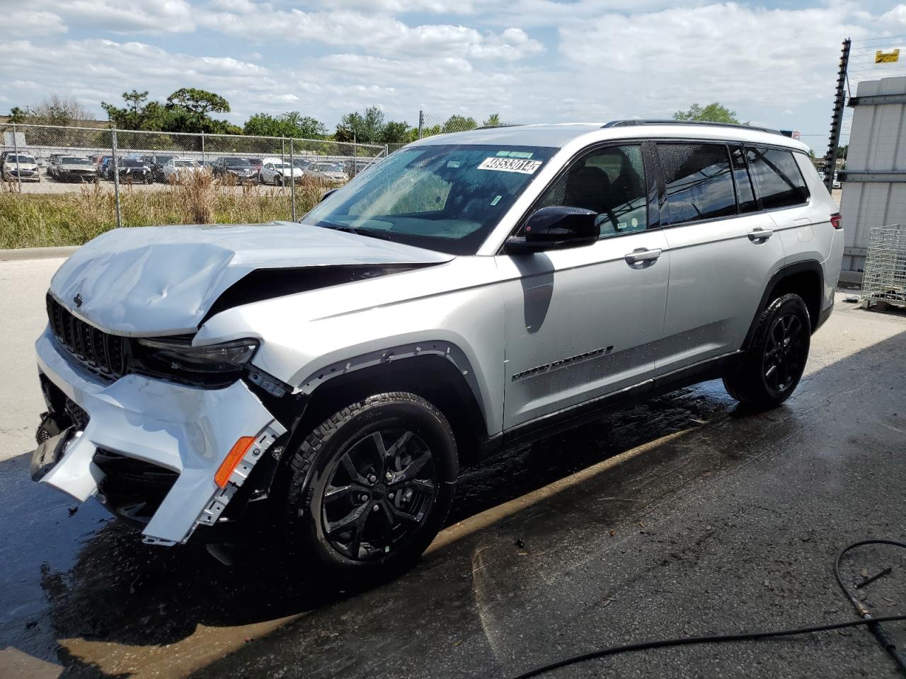 2024 JEEP GRAND CHEROKEE L LAREDO